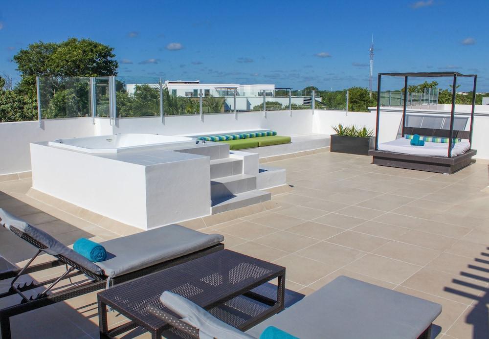 Residences At The Fives Playa del Carmen Exterior foto