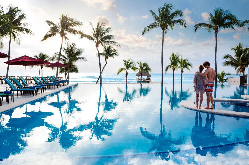 Residences At The Fives Playa del Carmen Exterior foto